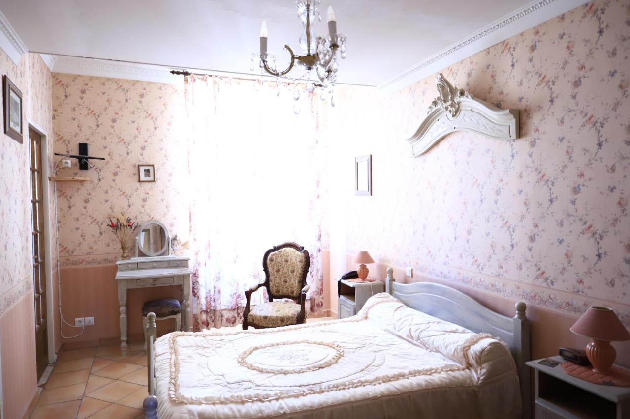 Le Baldaquin Bed and Breakfast Moustiers-Sainte-Marie Εξωτερικό φωτογραφία